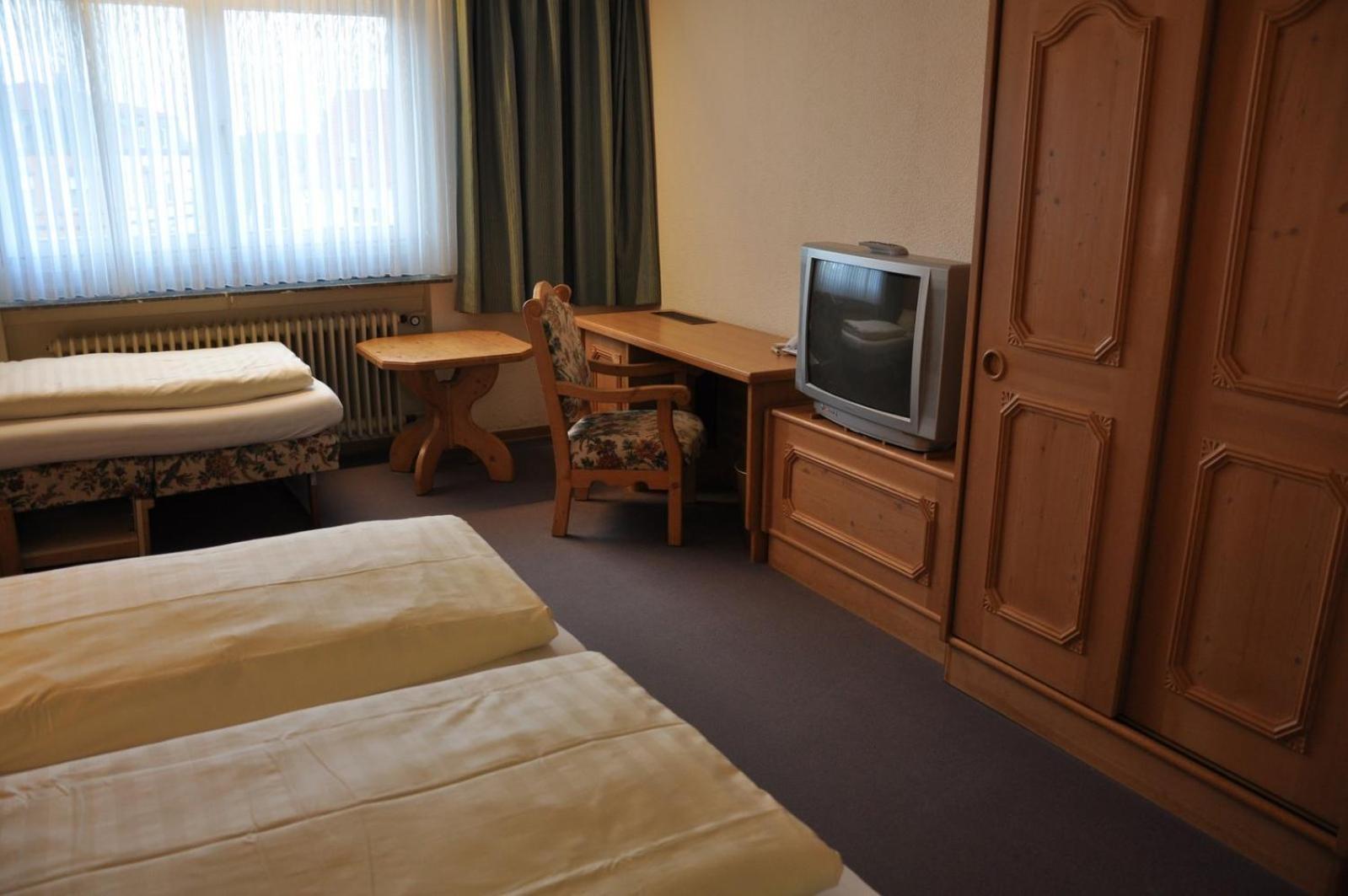 Hotel Buergerhof Хомбург Экстерьер фото